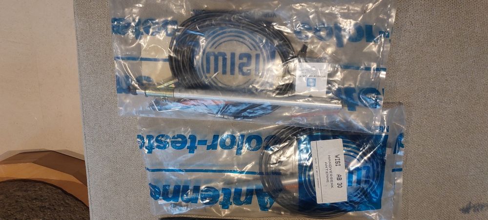 antena+de+r%C3%A1dio+e+colunas+para+autom%C3%B3veis64563985256579122