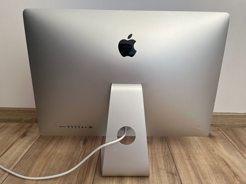 Apple iMac 27, i7 4GHz, Retina 5K, 32GB, 1TB SSD