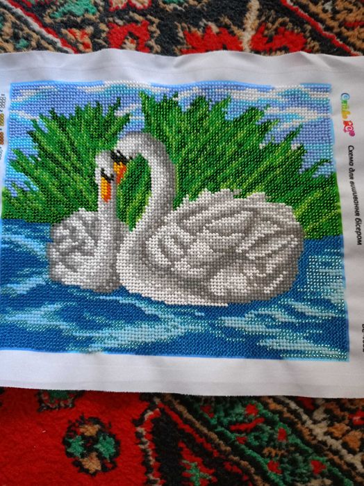 Вишивка чеським бісером