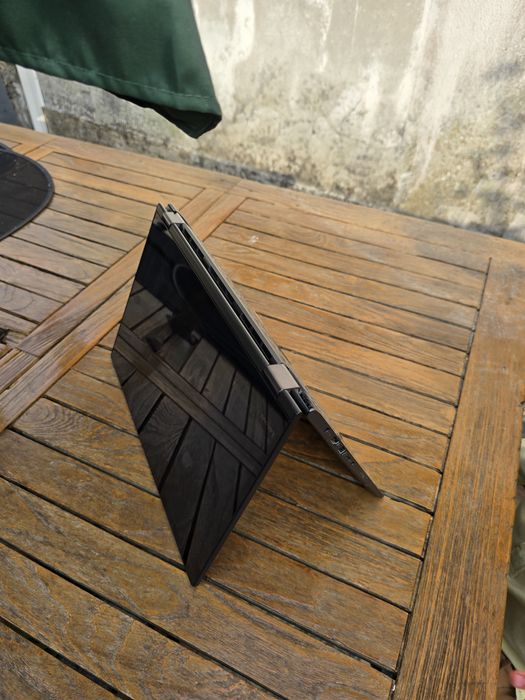 Lenovo yoga ryzen 5
