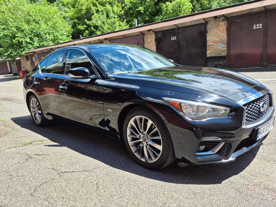 Infiniti Q50 3.0L Twin-Turbo (2017) — 97 тис. км пробігу