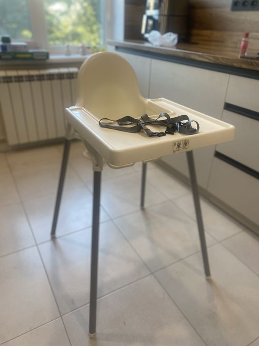 Найзручніший дитячий стілець для годування IKEA Antilope