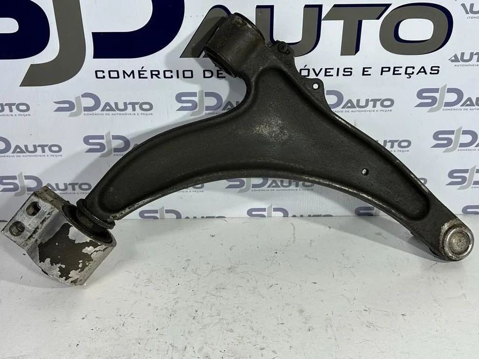 Braço Suspensão Frente Direito / Esquerdo - Opel Insignia
