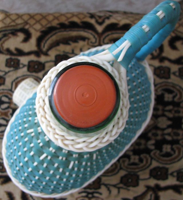 СССР Бутыль для вина в пластиковой оплетке Бутылка Куманец