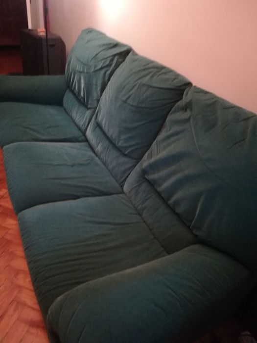 Sofá 3 lugares verde escuro
