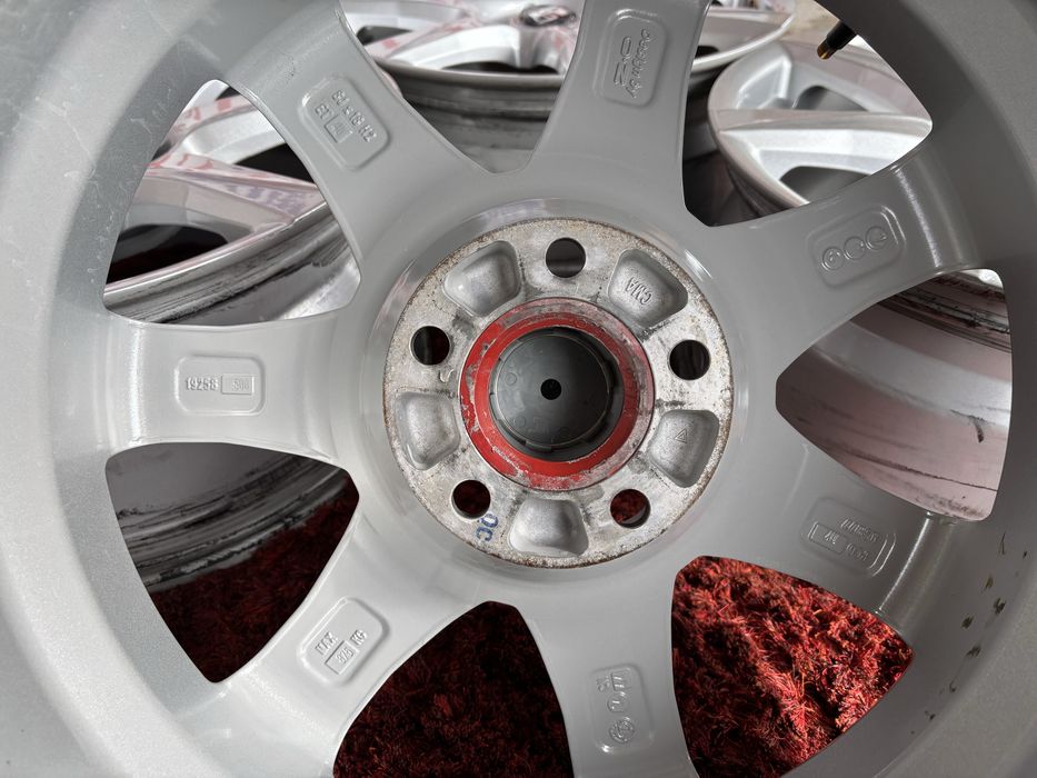 O.Z Mercedes Audi Volkswagen Skoda Seat R18 5x112