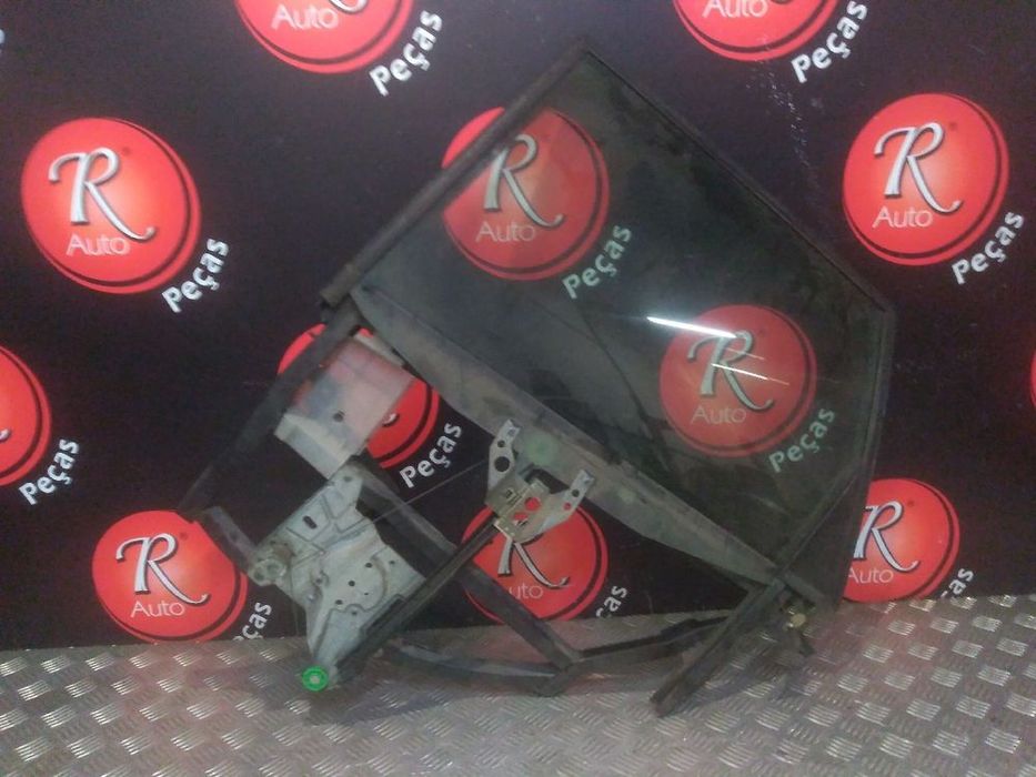 Elevador Trás Esq Audi A4 (8D2, B5)