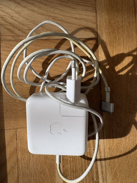 Sprawny MacBook Air 13 - 2017 +  oryg. ładowarka