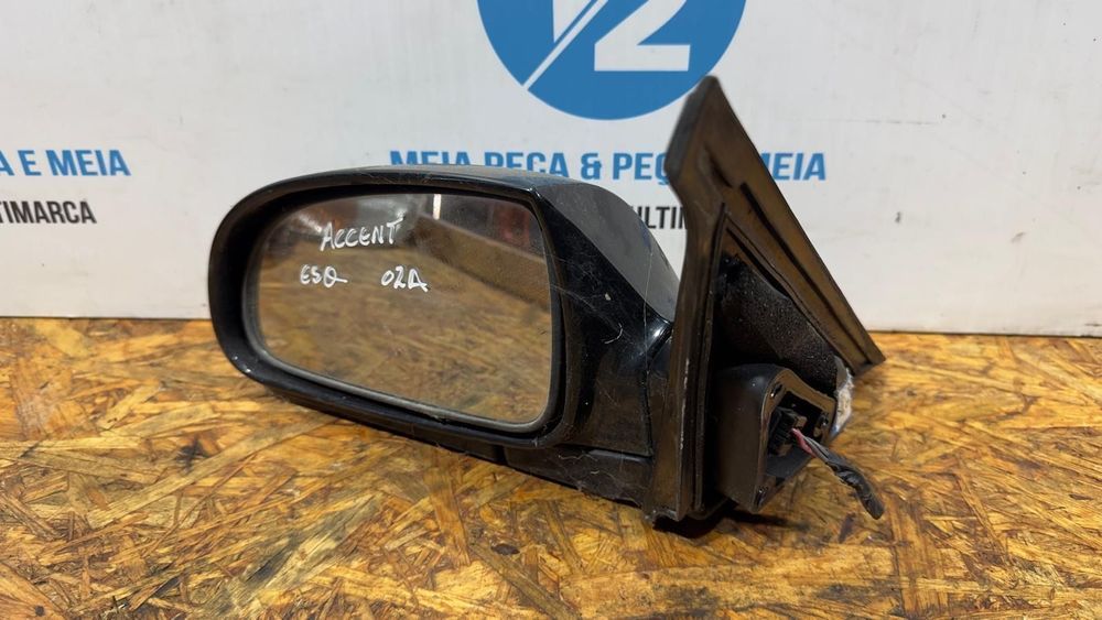 Espelho esquerdo Hyundai Accent de 2002