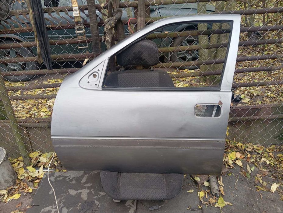Цапфа Опель вектра а ступиця vectra a стойка поворотний кулак