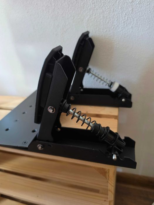 kierownica thrustmaster T598 + Shifter
