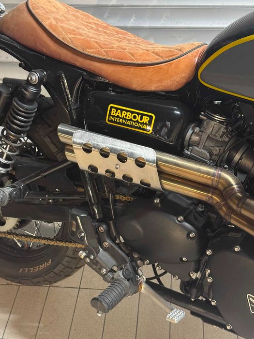 Triumph Scrambler 900 Barbour by Unik