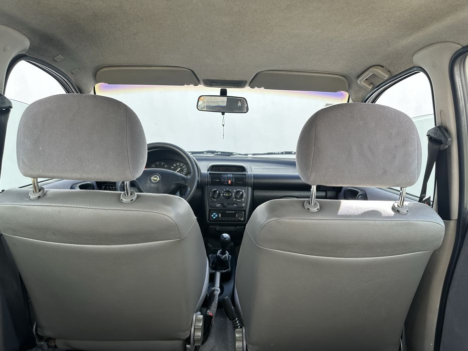 Opel Corsa '98 gasolina