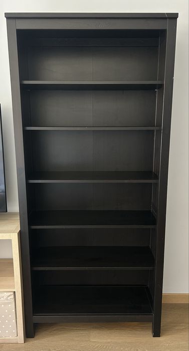 Estante preta 197 cm – excelente para livros, decoração ou escritório