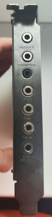 Звукова карта Asus strix soar