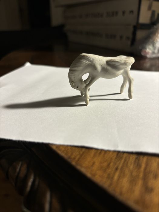 Miniatura cavalo biscuit