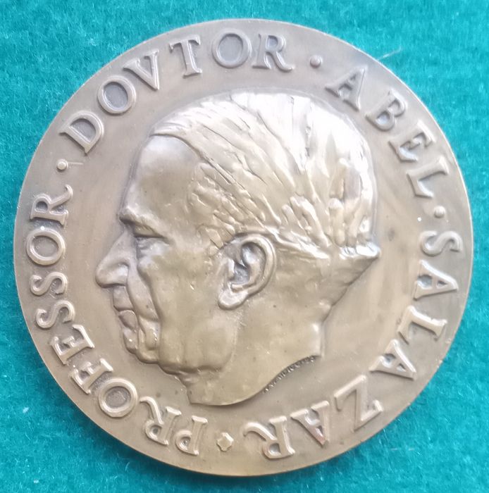 Medalha dr Abel Salazar 1946