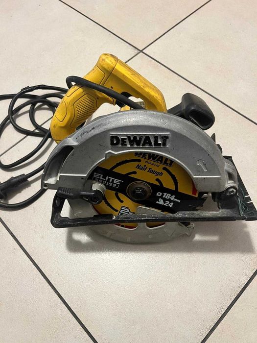 Pilarka tarczowa DeWalt DWE560-QS 184mm 1350W, max 65mm gł. cięcia