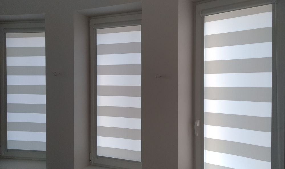 Тканевые ролеты. Рулонные шторы ДЕНЬ - НОЧЬ.