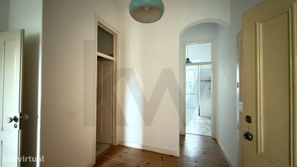 T2 para Arrendamento | Alcântara (Alto de Santo Amaro) | Entrada imedi