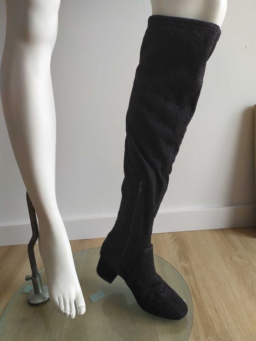 Czarne błyszczące kozaki przed kolano roz 37 szpilki ze skarpetą