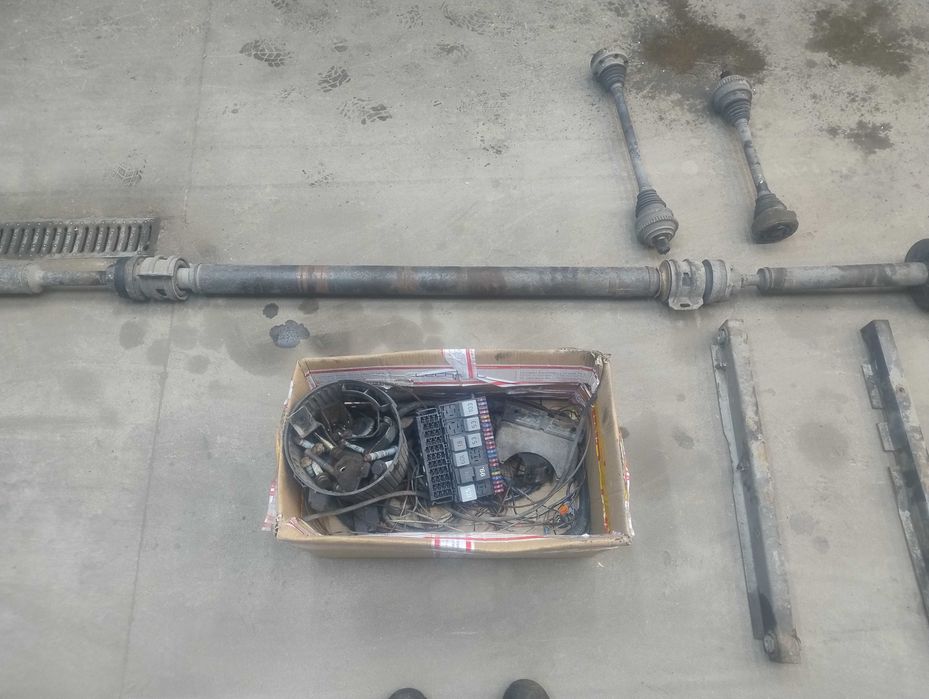 vw t4 kompletny tylny  napend syncro 2,5tdi 2003rok do longa