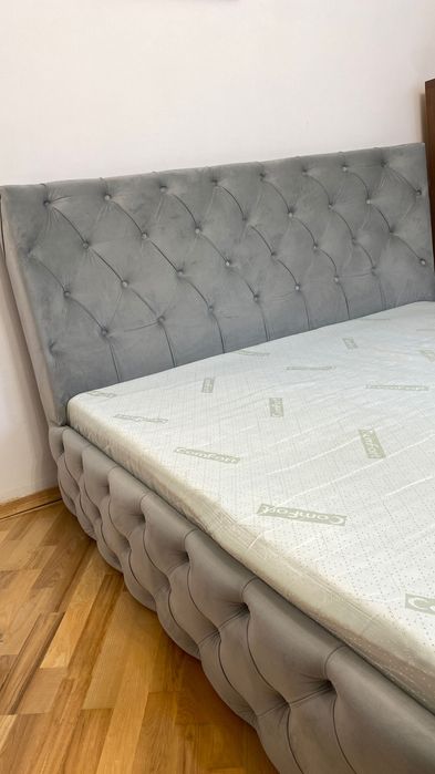 Ліжко з якісного сірого велюруз підйомним механізмом 200/220