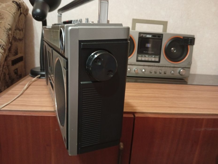 Магнітофон Sharp gf9090H.