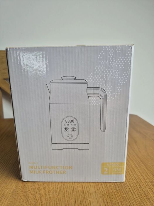 Багатофункціональний спінювач молока 4-в-1 MF0802