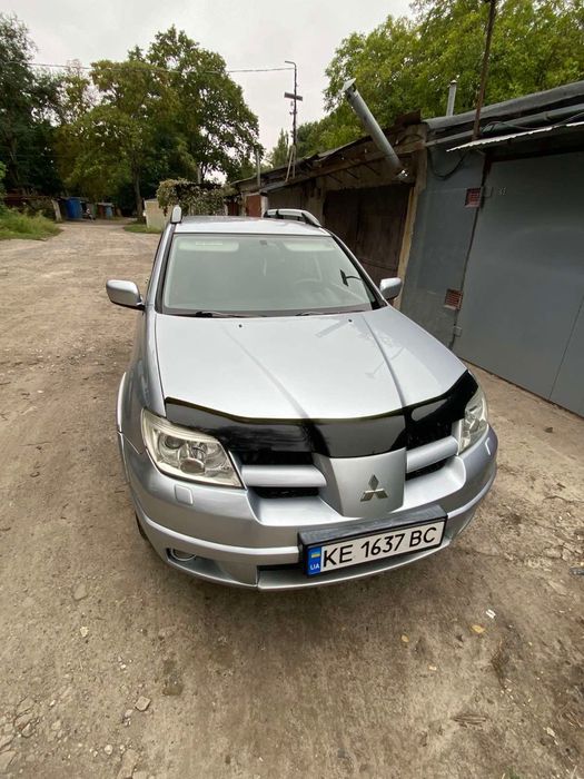 Продам Mitsubishi Outlander