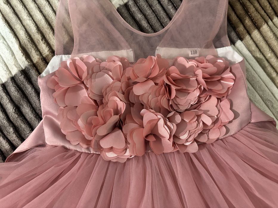 Святкова сукня/ дитяче плаття