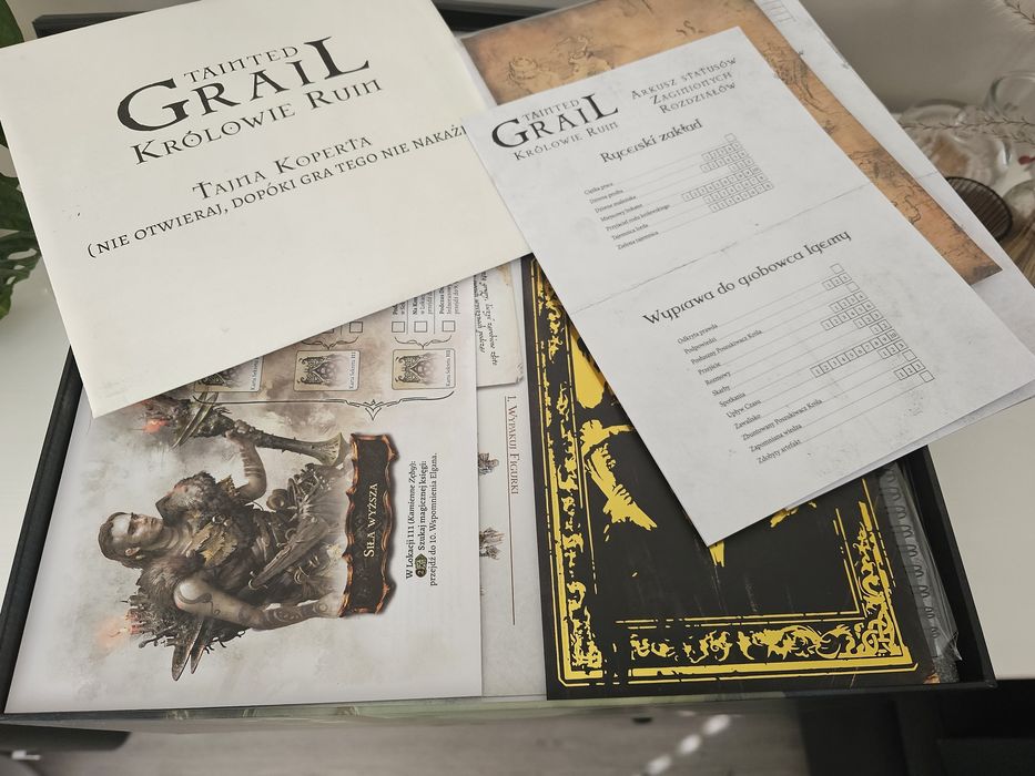 Tainted Grail Królowie Ruin edycja Gamefouns