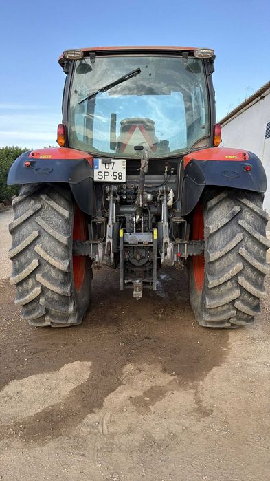 Trator Kubota M135GX-III