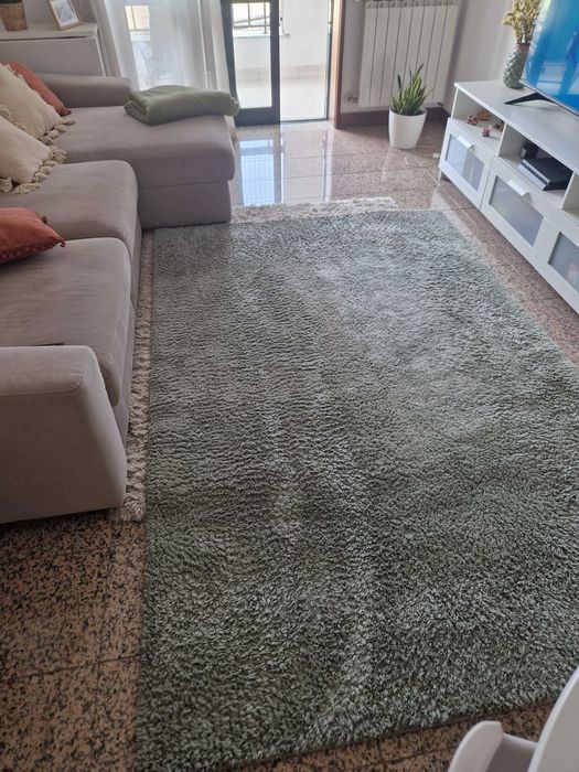 Tapete verde seco