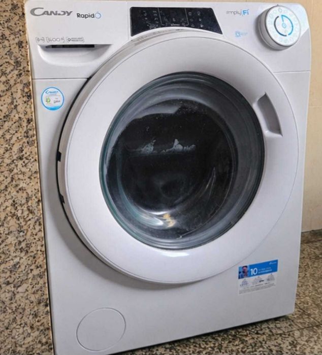 Máquina de lavar a roupa