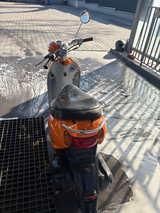 Suzuki lets 4 pallet