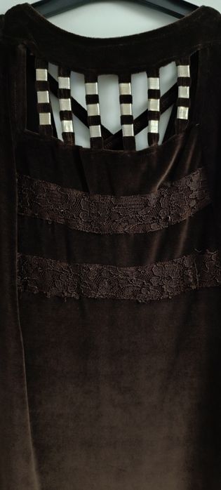 Vestido comprido, castanho veludo