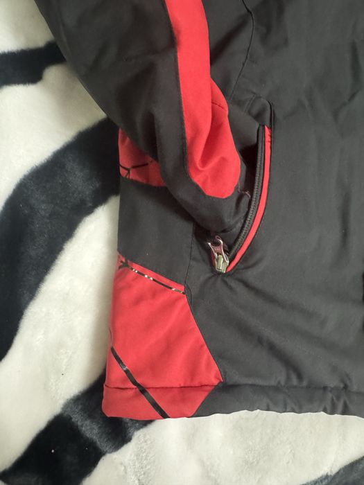 Kurtka Spyder stan idealny 152