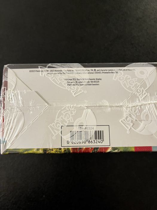 Zestaw kart Pokemon TCG Scarlet & Violet - Base Set - Booster Box