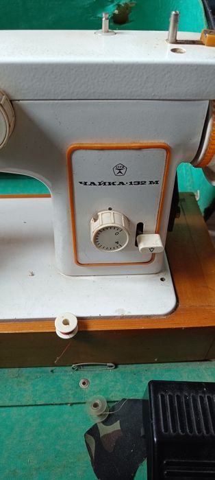 Швейна машинка Чайка 132М