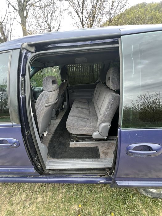 chrysler grand voyager