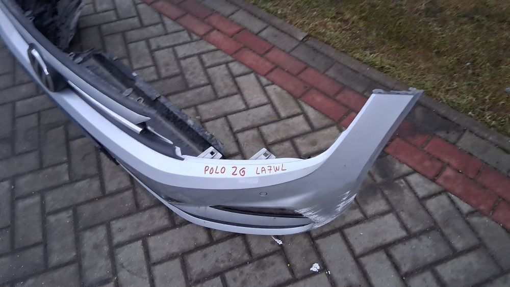 Przedni zderzak VW Polo 2G