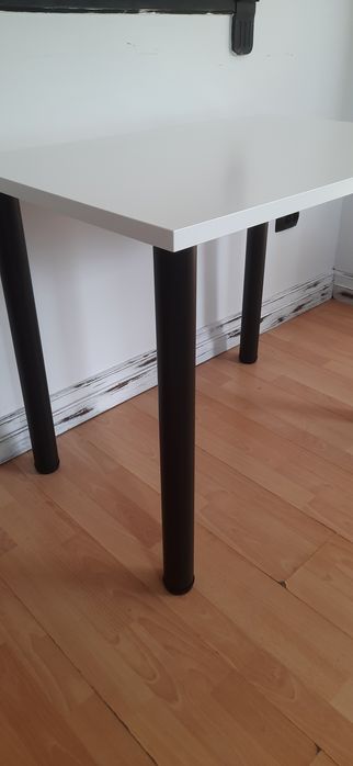 Stół kuchenny biały