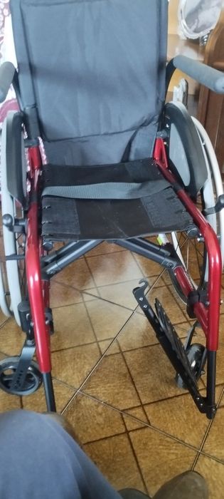 Cadeira de rodas manual