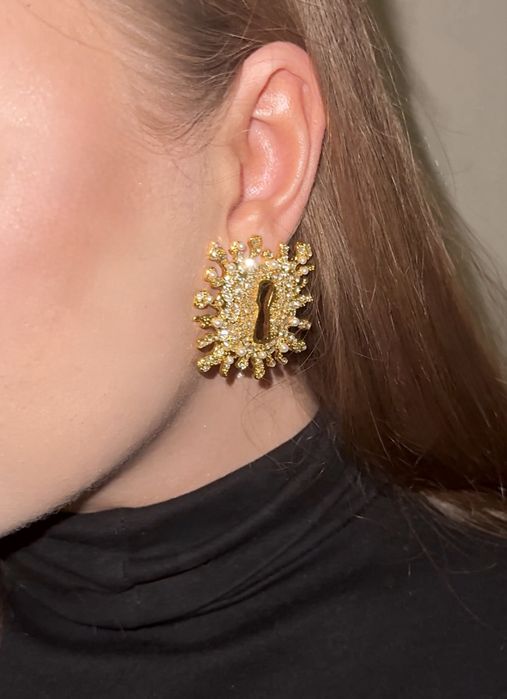 Набір сережки та кольє Schiaparelli трендове з камінцями