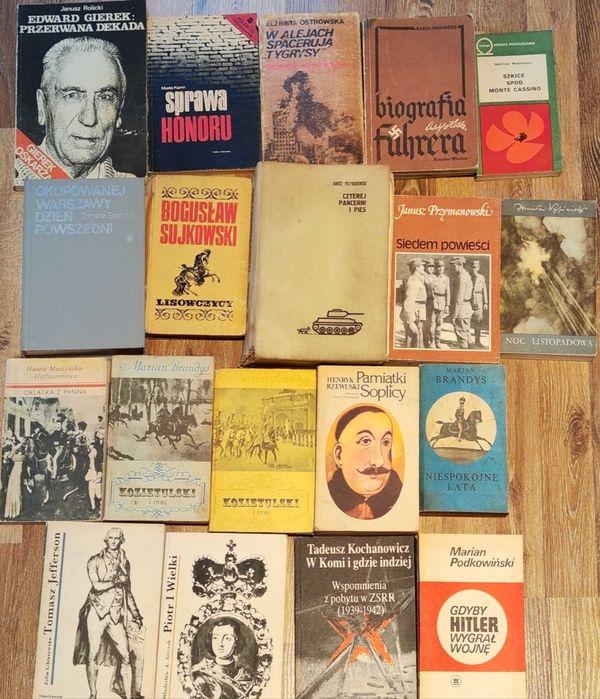 Zestaw książek o tematyce historycznej