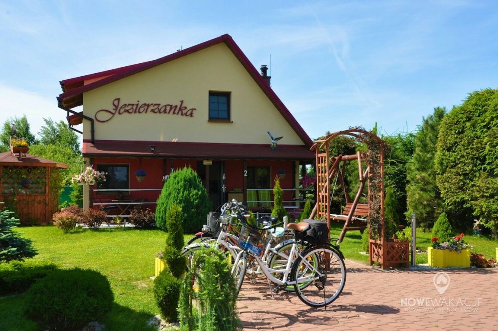 DOMKI nad morzem , jeziorem JAROSŁAWIEC.