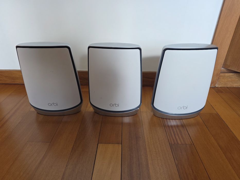 Sistema Wi-Fi 6 Mesh Netgear Orbi RBK853