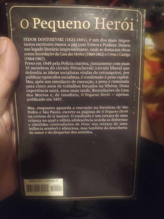 O pequeno herói de fedor Dostoiévski