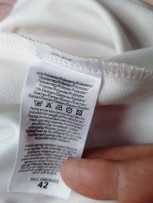 Sukienka damska biała w kwiaty ołówkowa kimono